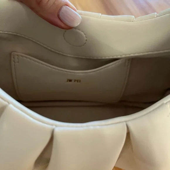 JW Pei cream small handbag. - Picture 3 of 4